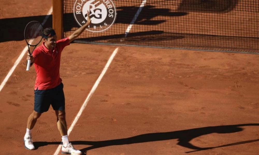 Αποσύρεται από το Roland Garros ο Ρότζερ Φέντερερ